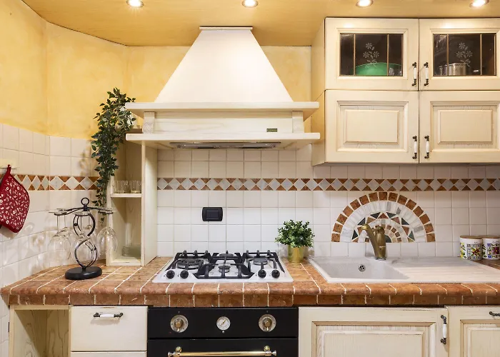 Quattro Dimore - Centro Storico Апартаменты *