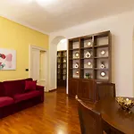 Quattro Dimore - Centro Storico Appartement Milaan